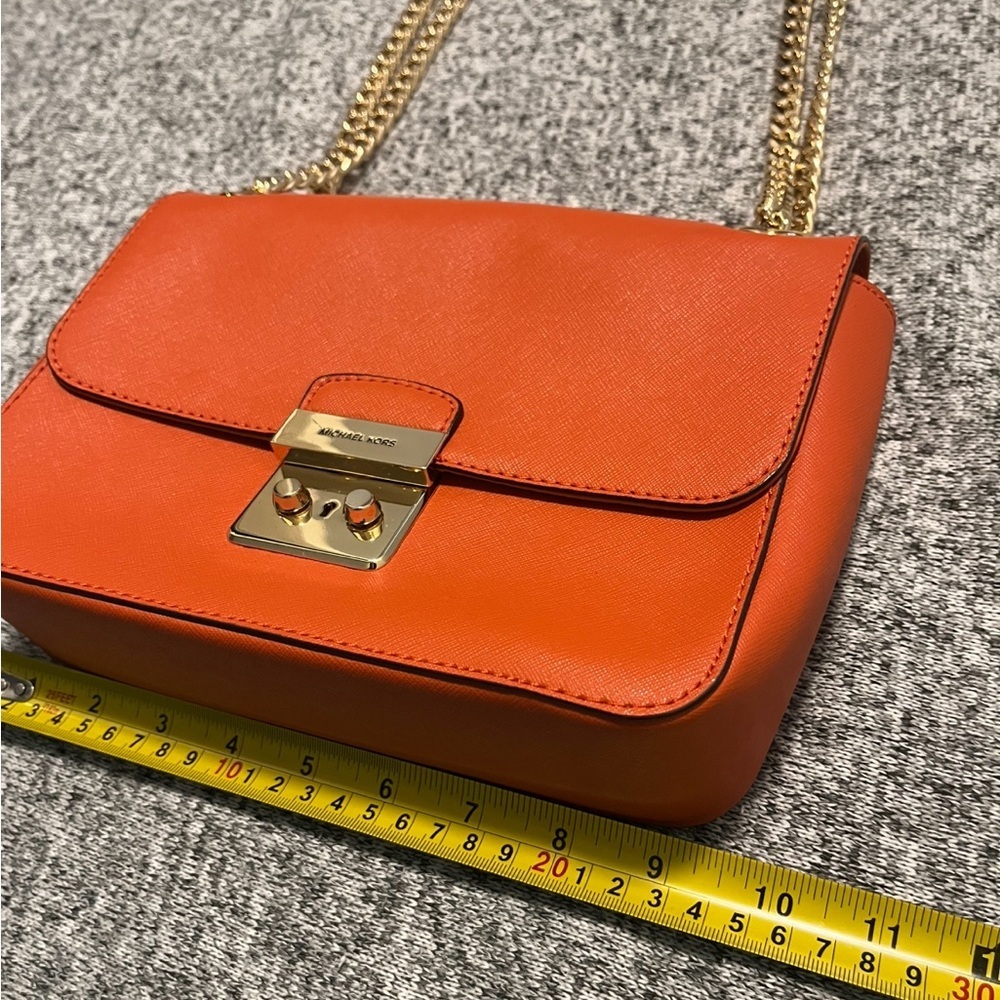 Michael Kors Brandi Medium Saffiano Leather Shoulder/Crossbody Bag - Picture 4 of 14